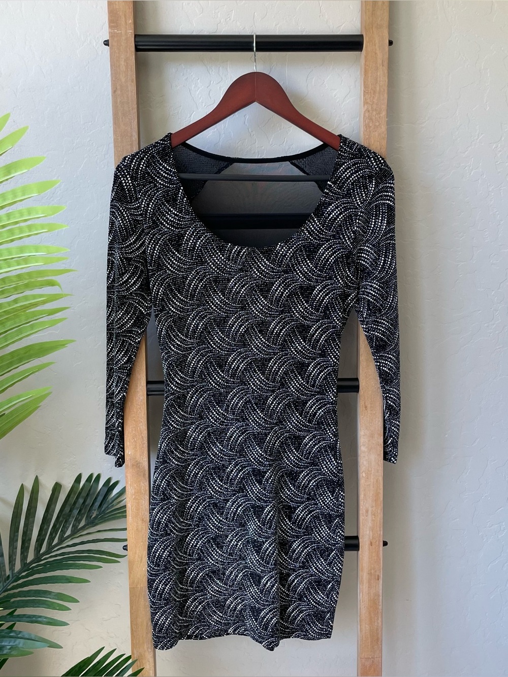 Foreign Exchange Black & White Beaded Patterned Long-Sleeve Dress
